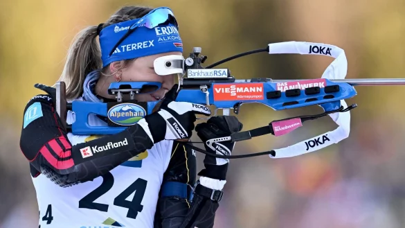 Franziska Preu&szlig; am Ruhpoldinger Schie&szlig;stand. - &copy; Sven Hoppe/dpa