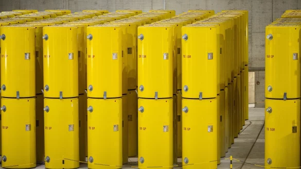 Der Transport der 152 Castoren von J&uuml;lich nach Ahaus kann sich &uuml;ber eine lange Zeit hinziehen. (Archivbild) - &copy; Guido Kirchner/dpa