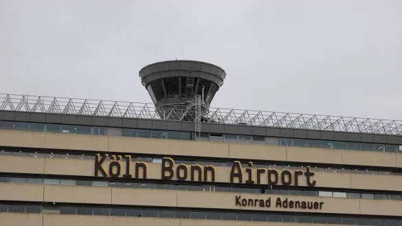 Es geht aufw&auml;rts mit den Passagierzahlen am Flughafen K&ouml;ln/Bonn. (Archivbild) - &copy; Sascha Thelen/dpa