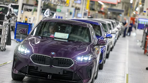 Die positive Entwicklung der Produktion im November ist nach Angaben der Statistiker ma&szlig;geblich auf Zuw&auml;chse in der Automobilindustrie zur&uuml;ckzuf&uuml;hren. (Archivbild) - &copy; Jan Woitas/dpa