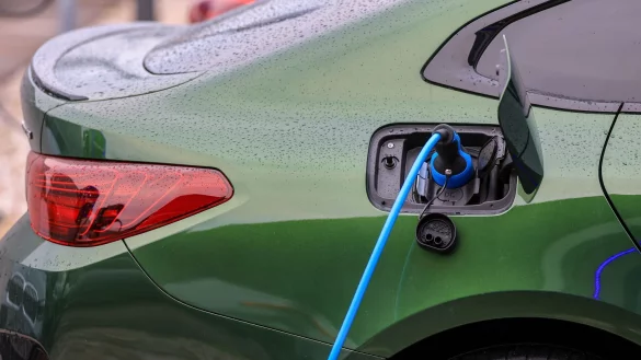 BMW liegt bei den Elektroauto-Neuzulassungen 2025 auf Platz zwei. (Archivbild) - &copy; Jan Woitas/dpa