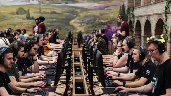 Bei der Gamescom 2025 testeten zahlreiche Messebesucher das neue Strategiespiel &laquo;Anno 117&raquo;, eine R&ouml;misches-Reich-Version des in Deutschland entwickelten Klassikers &laquo;Anno 1800&raquo;. (Archivbild) - &copy; Oliver Berg/dpa