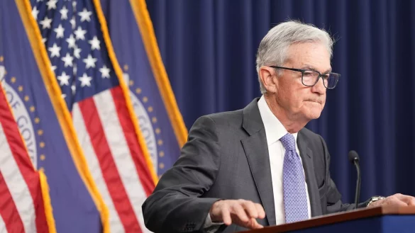 Seit Monaten musste US-Notenbank-Chef Jerome Powell sich Kritik von US-Pr&auml;sident Donald Trump anh&ouml;ren. (Archivfoto) - &copy; Jacquelyn Martin/AP/dpa