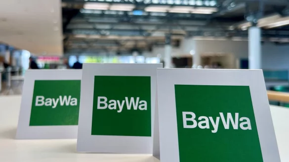 Aus vier mach drei: Die Baywa trennt sich von ihrem Vorstandschef, nun sollen die verbliebenen drei Vorst&auml;nde das Unternehmen leiten. (Symbolbild) - &copy; Carsten Hoefer/dpa