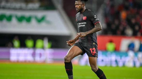 Leverkusens Edmond Tapsoba kam verletzt vom Afrika Cup zur&uuml;ck. (Archivbild) - &copy; Harry Langer/dpa