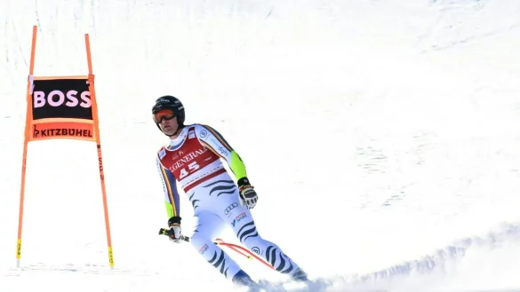 Routinier Romed Baumann scheidet im Super-G von Kitzb&uuml;hel aus. - &copy; Barbara Gindl/APA/dpa