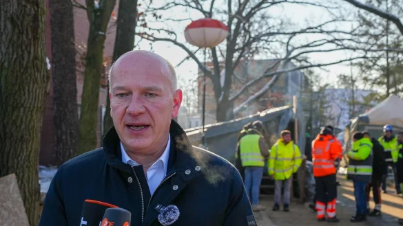 Berlins Regierender B&uuml;rgermeister Kai Wegner (CDU) zeigte sich nach dem Ende des Stromausfalls erleichtert, steht wegen seines Agierens in der Krise aber stark in der Kritik. - &copy; Soeren Stache/dpa