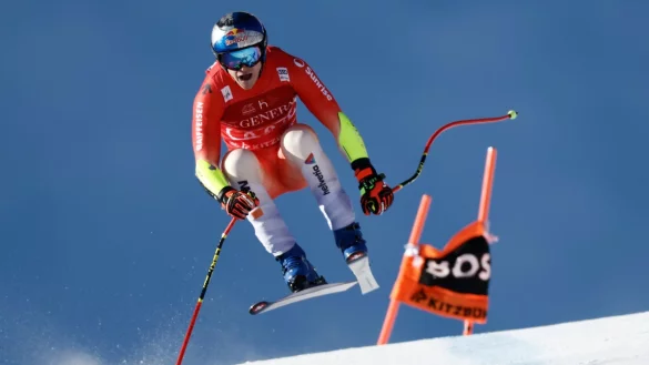 Der Schweizer Marco Odermatt zeigte wieder mal eine famose Fahrt. - &copy; Gabriele Facciotti/AP/dpa