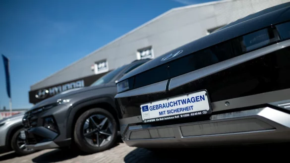 Gebrauchte Stromer k&ouml;nnten durch die neue Elektroautof&ouml;rderung des Bundes bald noch billiger werden. (Symbolbild) - &copy; Fabian Strauch/dpa