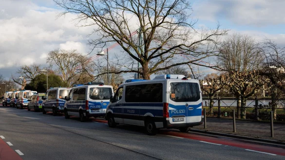 Der Main liegt nicht weit von der Schule entfernt. - &copy; Hannes P. Albert/dpa