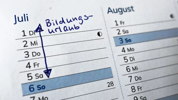 In 14 von 16 Bundesl&auml;ndern haben Arbeitnehmer einen Anspruch auf Bildungsurlaub - aber er wird nicht allzu oft genutzt. (Symbolbild) - &copy; Katharina Kausche/dpa