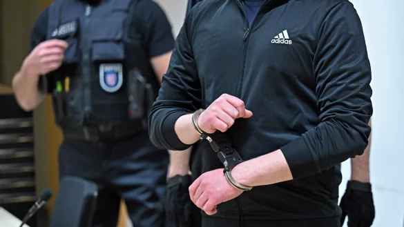 In Jena stehen derzeit drei weitere mutma&szlig;liche Anh&auml;nger der Gruppe vor Gericht. (Archivbild) - &copy; Martin Schutt/dpa