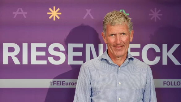 Trauert um eines seiner erfolgreichsten Springpferde: Ludger Beerbaum. (Archivbild) - &copy; Friso Gentsch/dpa