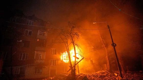 Die Industriestadt Krywyj Rih wurde von russischen Raketen getroffen. - &copy; Mykola Myrnyi/AP/dpa