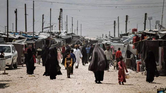 Die Kurdenmilizen bewachten das ber&uuml;chtigte Lager. (Archivbild) - &copy; Baderkhan Ahmad/AP/dpa