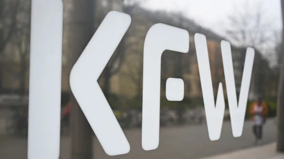 KfW-Erhebung: Allein bis 2029 k&ouml;nnten j&auml;hrlich bis zu 114.000 Unternehmen geschlossen werden. (Archivbild) - &copy; Arne Dedert/dpa