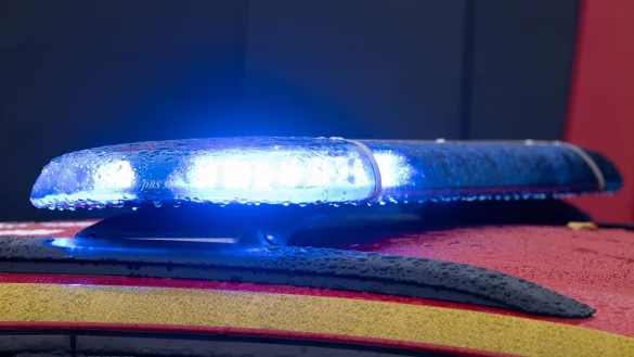 Als die Feuerwehr eintraf, standen die R&auml;ume im Schiffsbug bereits zweieinhalb Meter unter Wasser. (Symbolbild) - &copy; Sebastian Kahnert/dpa