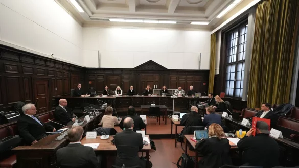 Der 33. Prozesstag begann mit scharfer Kritik der Verteidigung am Verlauf des Verfahrens. - &copy; Marcus Brandt/Pool dpa/dpa