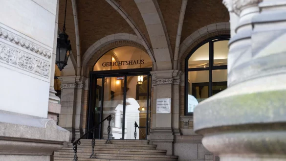Ein Mann soll jahrelang seine Familie gequ&auml;lt haben und steht deshalb ab Mitte Januar vor Gericht. (Archivbild) - &copy; Alicia Windzio/dpa