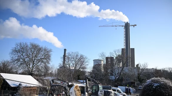 Der Brandanschlag traf wichtige Stromkabel nahe dem Kraftwerk Lichterfelde. - &copy; Britta Pedersen/dpa