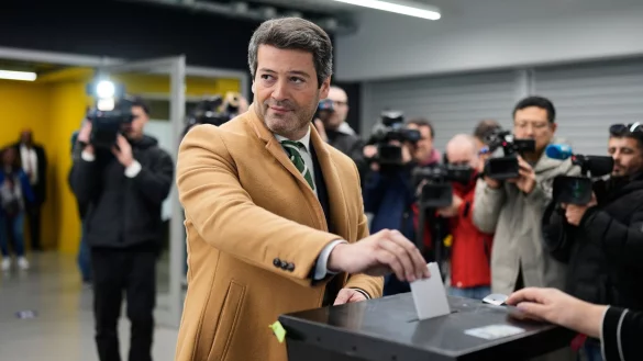 Zum ersten Mal seit 1986 wird bei der Wahl des Pr&auml;sidenten in Portugal eine Stichrunde n&ouml;tig. - &copy; Armando Franca/AP/dpa