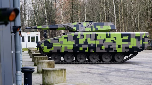 Die Ukraine erh&auml;lt f&uuml;nf Sch&uuml;tzenpanzer vom Typ Lynx. (Archivbild) - &copy; Philipp Schulze/dpa