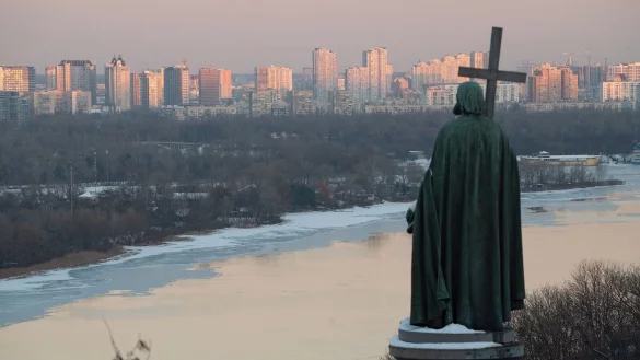 Besonders im Winter treffen die russischen Drohnenangriffe auf die Energieinfrastruktur die Ukraine schwer. (Archivbild) - &copy; Danylo Antoniuk/Ukrinform/dpa