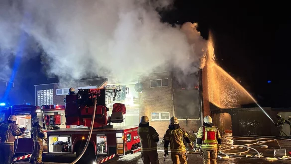 Feuer in einem Haus in Goch - laut Polizei war ein Mieter der Brandstifter. - &copy; Torsten Matenaers/Feuerwehr Goch/dpa