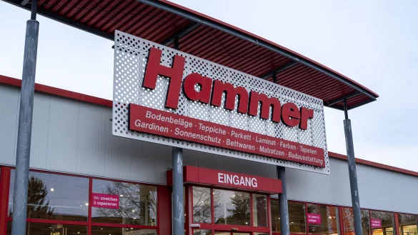 Die Handels- und Einrichtungskette Hammer hat nach eigenen Angaben bundesweit 93 Standorte und besch&auml;ftigt rund 1.200 Menschen. - &copy; Max Lametz/dpa
