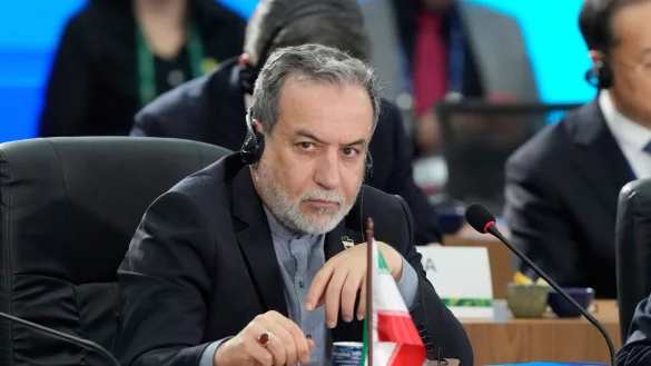 Der Iran plant laut Au&szlig;enminister Abbas Araghtschi keine Hinrichtungen von Demonstranten. (Archivbild) - &copy; Eraldo Peres/AP/dpa