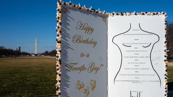 Bis heute sorgt der Fall des verurteilten und in seiner Zelle gestorbenen Sexualstraft&auml;ters Jeffrey Epstein f&uuml;r wilde Spekulationen. - &copy; Andrew Leyden/ZUMA Press Wire/dpa