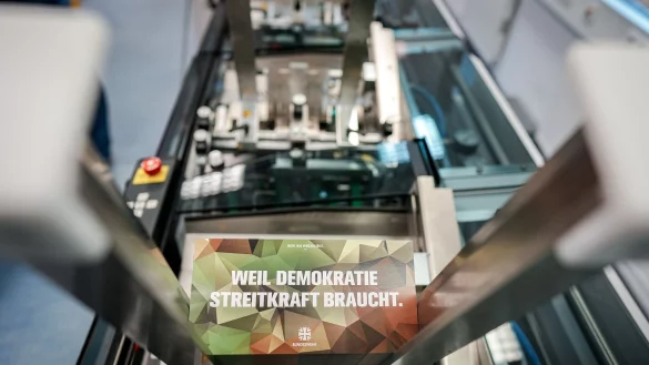 Wer 18 wird, bekommt von nun an den Fragebogen der Bundeswehr zugeschickt. - &copy; Kay Nietfeld/dpa