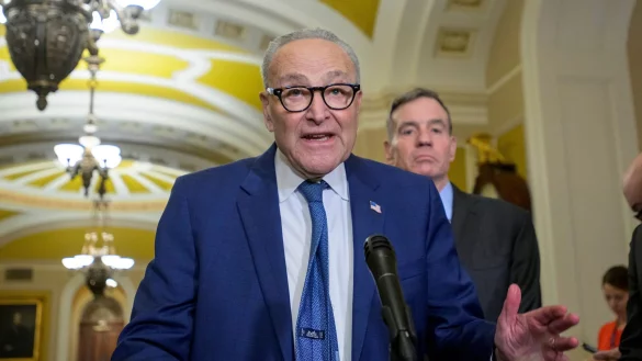 Schumer will die j&uuml;ngsten Z&ouml;lle des US-Pr&auml;sidenten stoppen. (Archivbild) - &copy; Rod Lamkey/FR172078/dpa