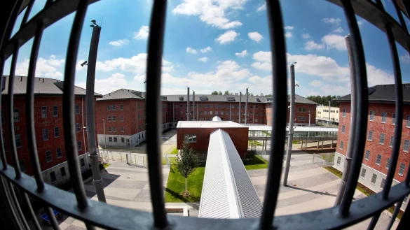 2025 haben sich in NRW-Gef&auml;ngnissen mehr H&auml;ftlinge das Leben genommen als im Vorjahr. - &copy; Oliver Berg/dpa