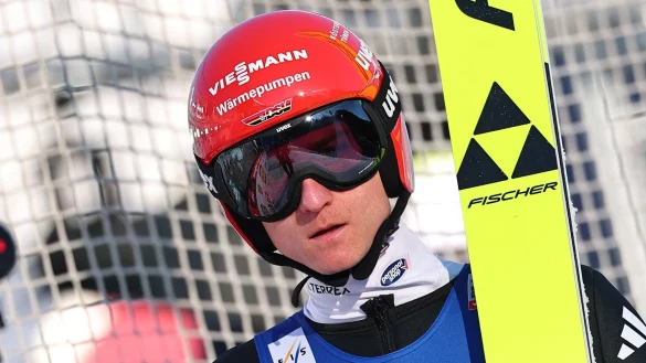 Karl Geiger hat kaum noch Chancen auf die Qualifikation f&uuml;r die Winterspiele. (Archivbild) - &copy; Daniel Karmann/dpa