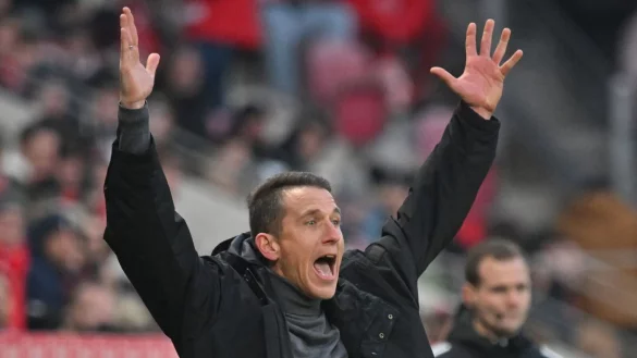 Wolfsburgs Trainer Daniel Bauer. - &copy; Torsten Silz/dpa