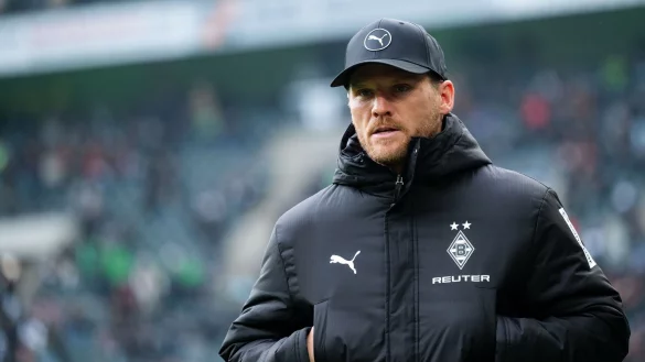 Gladbachs Trainer Eugen Polanski hat klar formuliert, was er sehen will. (Archivbild) - &copy; Marius Becker/dpa