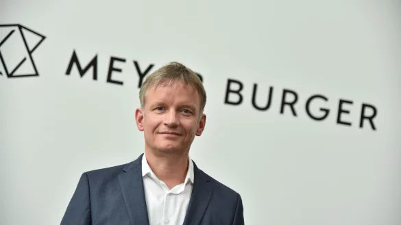 Hat gute Nachrichten f&uuml;r Sachsen-Anhalt: Meyer-Burger-Gesch&auml;ftsf&uuml;hrer Gunter Erfurt. (Archivbild) - &copy; Simon Kremer/dpa