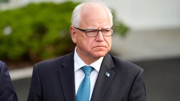 Die fr&uuml;here Staatsanw&auml;ltin in Kalifornien setzt auf einen ehemaligen Lehrer aus dem Mittleren Westen, einen Veteranen und J&auml;ger. - &copy; Jacquelyn Martin/AP/dpa