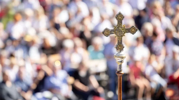 Im Zeichen des Kreuzes - der Karfreitag ist ein stiller Feiertag. - &copy; Michael Reichel/dpa