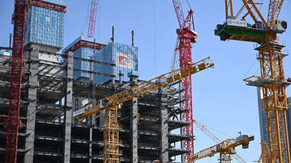 PwC wird im Zusammenhang mit der Pr&uuml;fung von Bilanzen des insolventen Bautr&auml;gers China Evergrande bestraft. (Archivbild) - &copy; Johannes Neudecker/dpa