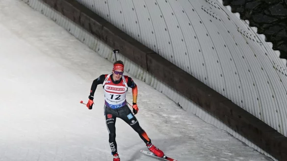 Biathlet Benedikt Doll auf der Strecke. - &copy; Hendrik Schmidt/dpa