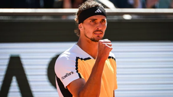 Alexander Zverev feiert einen Punktegewinn. - &copy; Matthieu Mirville/ZUMA Press Wire/dpa