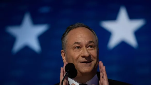 Douglas Emhoff &uuml;ber seine Ehefrau Kamala Harris: &laquo;Ich liebe dich so sehr und ich bin so stolz darauf, wie du dich f&uuml;r uns alle einsetzt.&raquo; - &copy; Erin Hooley/AP/dpa