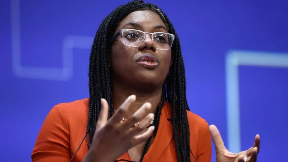 Werden gute Chancen zugerechnet: Kemi Badenoch (Archivbild) - &copy; Henry Nicholls/AP/dpa