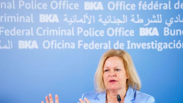 Bundesinnenministerin Nancy Faeser stellt das &laquo;Bundeslagebild Cybercrime 2023&raquo; vor. - &copy; Andreas Arnold/dpa