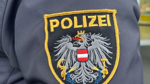 Die Polizei verh&ouml;rte die Verd&auml;chtigen. - &copy; Matthias R&ouml;der/dpa