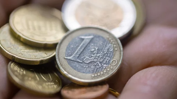 Die EU-Schuldenregeln k&ouml;nnten Einfluss auf soziale und klimapolitische Ziele haben. - &copy; Fernando Gutierrez-Juarez/dpa