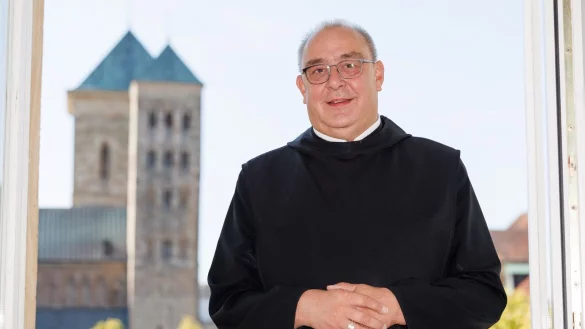 Dominicus Meier lebt als neuer Bischof im Bischofshaus mit Blick auf den Osnabr&uuml;cker Dom. (Archivbild) - &copy; Friso Gentsch/dpa