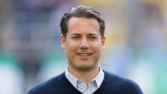 Dortmunds Jugend-Koordinator Lars Ricken. Ricken wird Gesch&auml;ftsf&uuml;hrer Sport bei Borussia Dortmund und &uuml;bernimmt damit einen Teil der bisherigen Aufgaben von Hans-Joachim Watzke. - &copy; Guido Kirchner/dpa/Archivbild